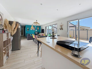  Maison � vendre 4 pi�ces 82 m�