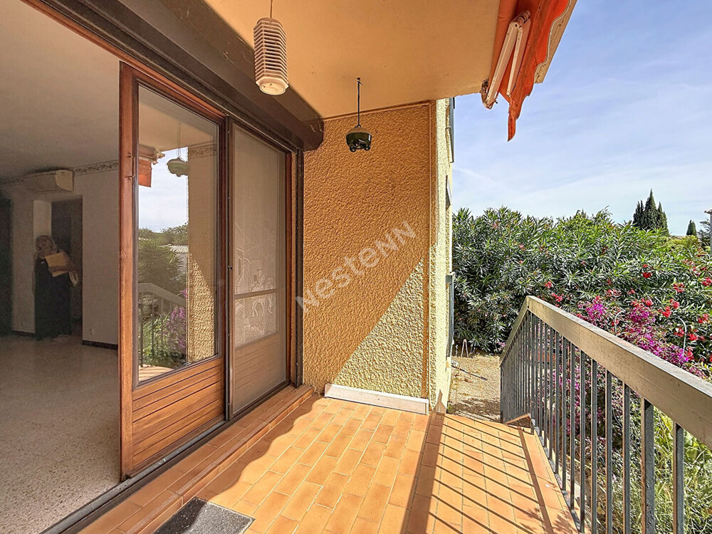 Appartement Saint Cyr Sur Mer de 3 pièces avec jardin
