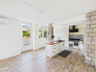  Maison � vendre 10 pi�ces 180 m�