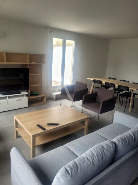  Appartement  louer 7 pices 122 m Evry courcouronnes