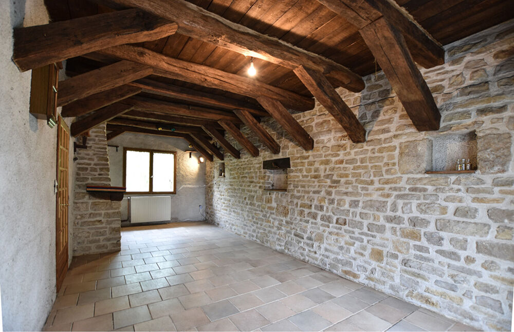 Vente Maison Maison Epeugney 5 pièces sur 3341 m² de terrain Epeugney