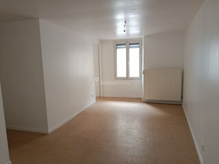  Immeuble à vendre 7 pièces 107 m²