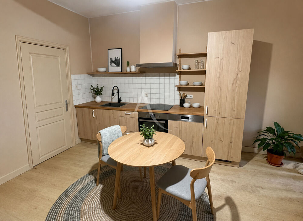 Vente Maison Maison Saintes 2 pièce(s) 43.67 m2 Saintes
