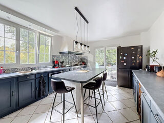  Maison à vendre 9 pièces 260 m²