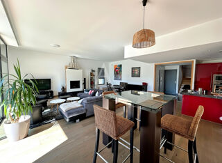  Maison à vendre 7 pièces 215 m²