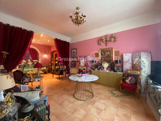  Maison � vendre 9 pi�ces 350 m�