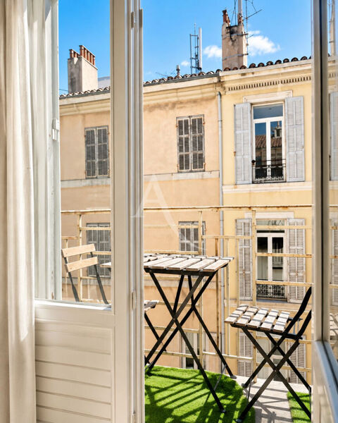   RUE DR JEAN FIOLLE - T2 -  EXTERIEUR & LUMINOSITE Appartement - 2 pièce(s) - 40 m²