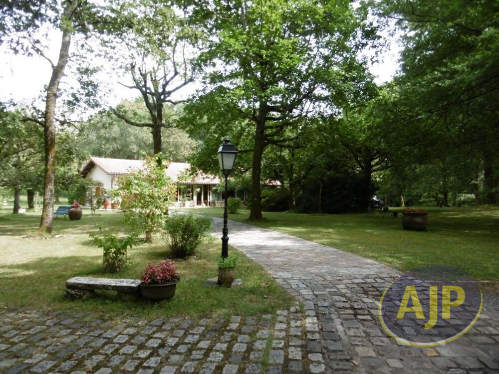 Maison 6 pièces 132 m² · à Biganos · 132 m² · 799 000 €