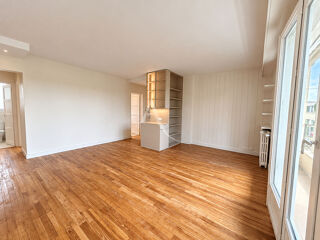  Appartement à louer 3 pièces 72 m²