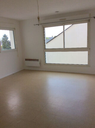  Appartement à louer 1 pièce 25 m²