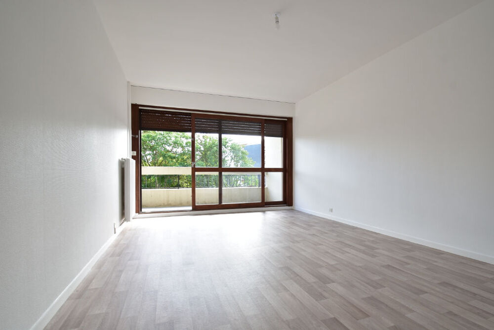 Location Appartement A LOUER- ANGERS DOUTRE/ RUE ST NICOLAS - APPARTEMENT T3 Angers