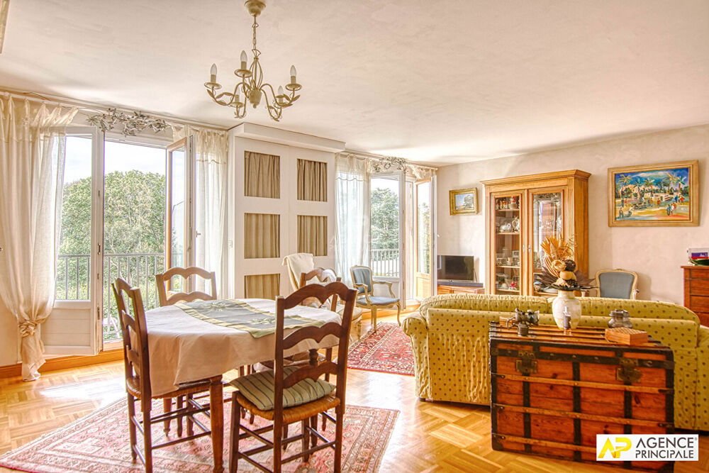 Vente Appartement Versailles Notre-Dame Boulevard de la reine - Appartement 5 pièces 113 m 4è étage avec ascenseur, caves et parking Versailles