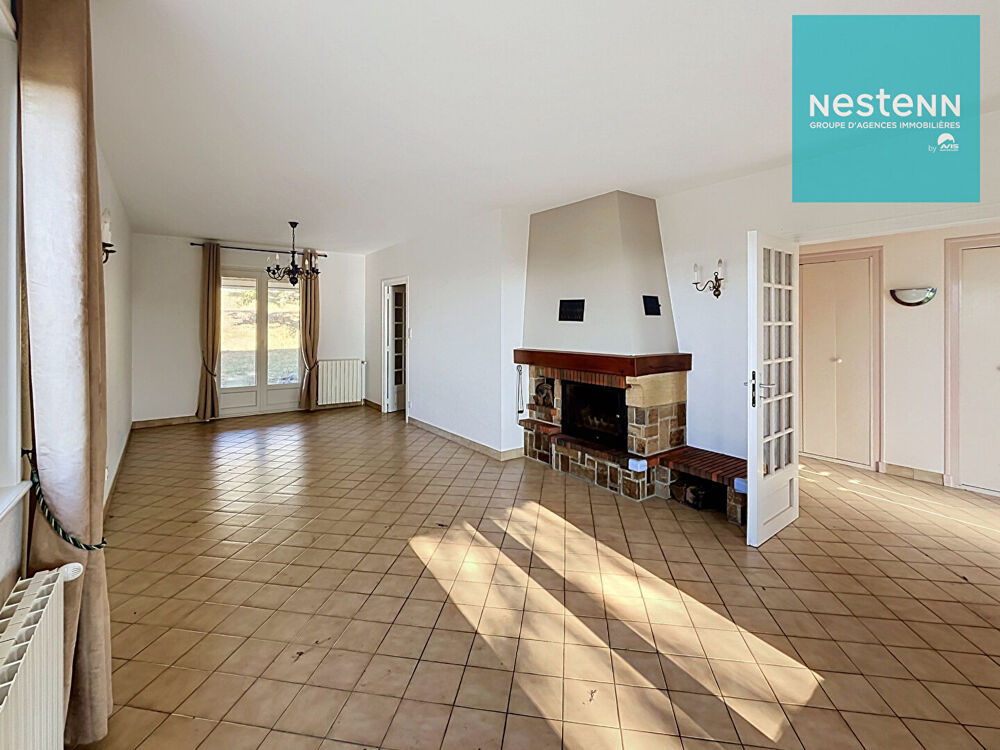 Maison Montbrison - Plain pied - 3 chambres , possibilité 4 - secteur calme - beau terrain