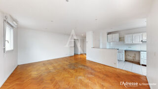  Appartement à louer 4 pièces 81 m²