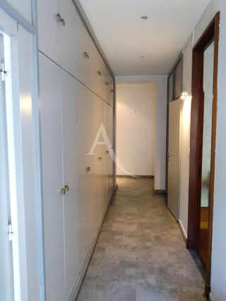  Appartement � vendre 5 pi�ces 146 m�