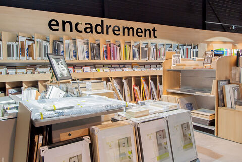   Fonds de commerce Beaux Arts - encadrement et loisirs créatifs - Montbrison 42600 - 300 m² 