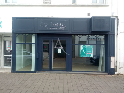 Local commercial à Challans d'environ 80 m² 1193 85300 Challans