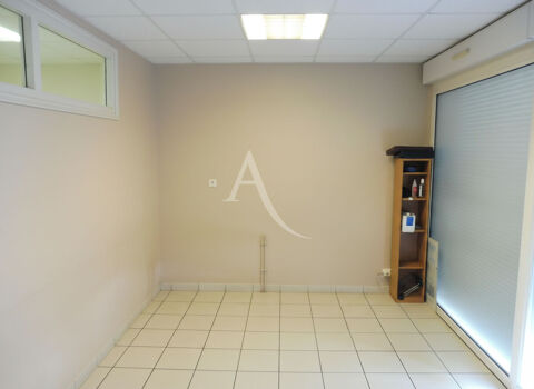  À vendre - Local - Centre-ville de Lamotte-Beuvron 