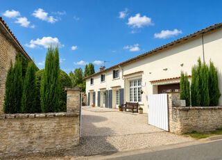  Maison à vendre 11 pièces 255 m²