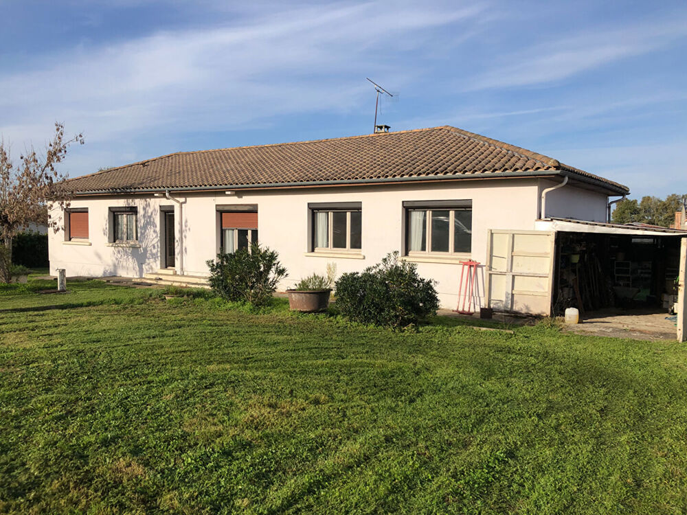 PUGNAC - MAISON DE 132 m2 sur PLUS DE 1000 m2 DE JARDIN