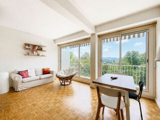  Appartement à louer 1 pièce 35 m²