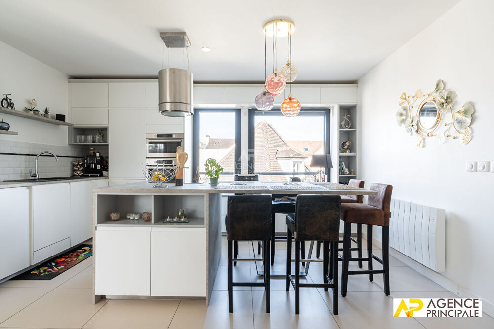 Vente Appartement Appartement  5 pièce(s) 103 m2 6 Petit parc Maisons laffitte