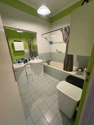  Appartement � vendre 4 pi�ces 94 m�