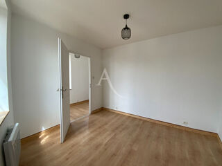  Appartement à louer 2 pièces 30 m²