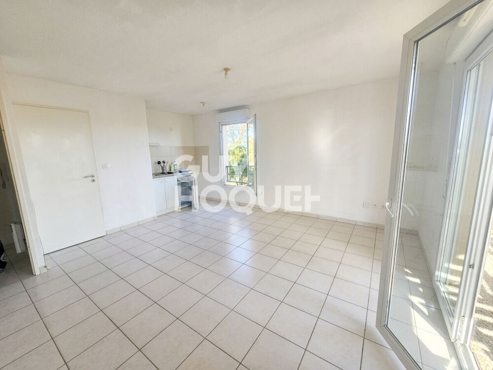 Vente Appartement Appartement 3 pièces à vendre à Saint-Laurent-de-la-Salanque - Dernier étage, balcon et parking Saint laurent de la salanque