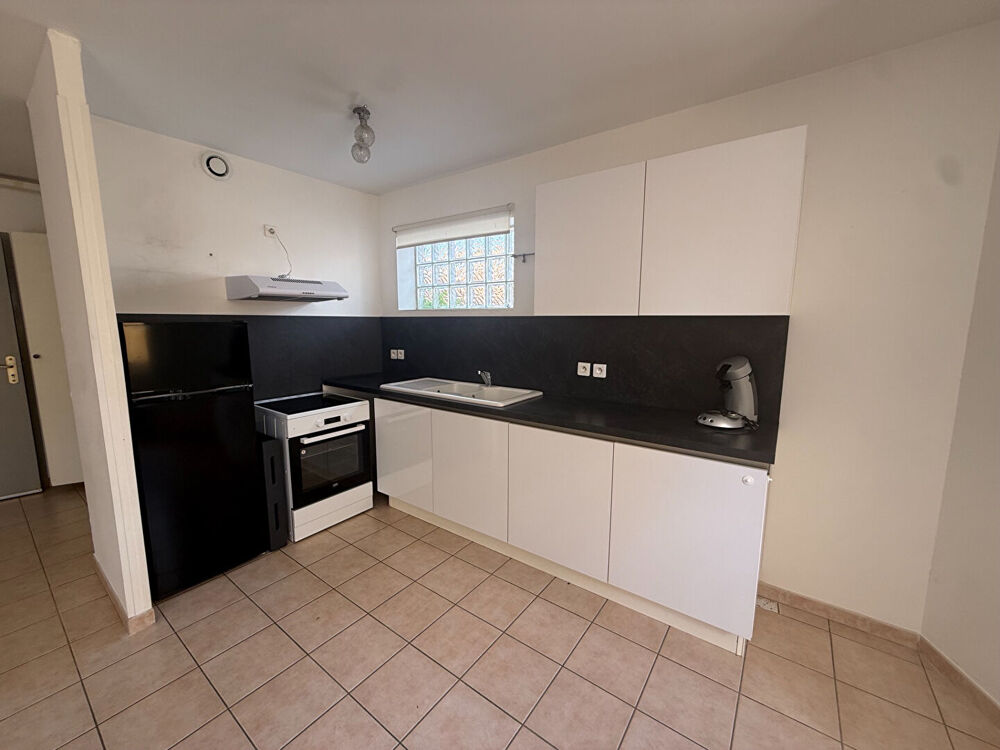 Location Appartement Vous cherchez � louer un grand appartement T3 � Orange Orange