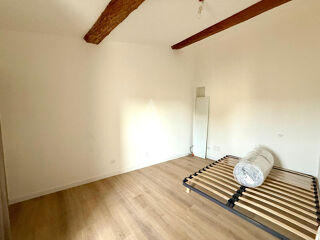  Appartement à louer 2 pièces 37 m²