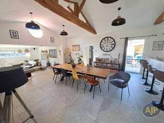  Maison � vendre 6 pi�ces 207 m�