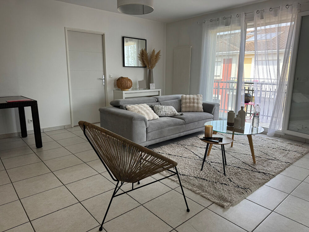 BOURG EN BRESSE - Résidence sécurisée - Appartement 3 pièces 70 m2 avec de parking privative
