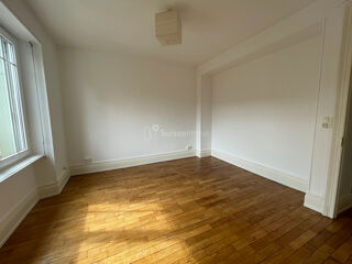  Appartement  louer 4 pices 80 m