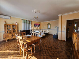  Maison � vendre 7 pi�ces 180 m�