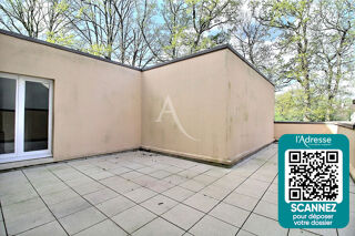  Appartement à louer 4 pièces 74 m²