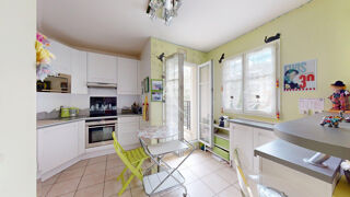  Appartement à vendre 5 pièces 99 m²