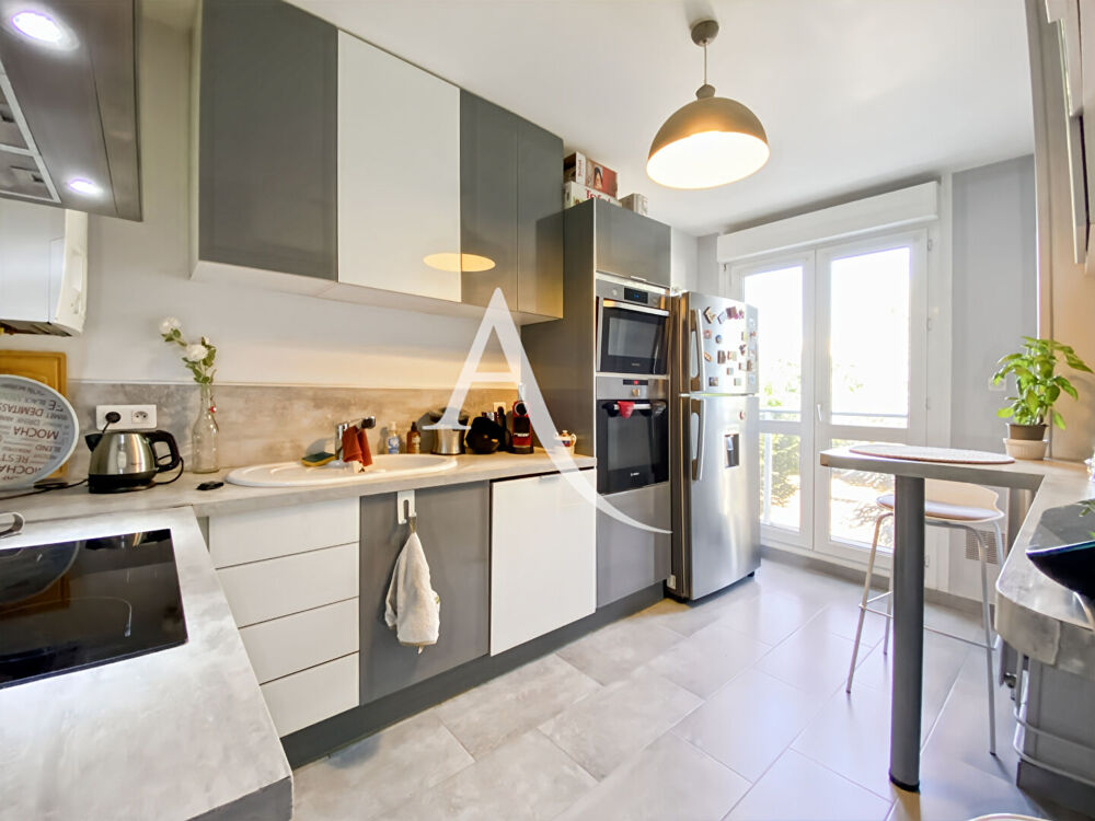 Vente Appartement Appartement Bois d'Arcy 4 pièces 3 chambres. Bois d arcy