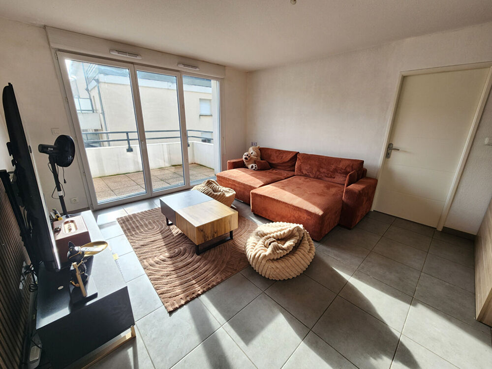 Vente Appartement Appartement 31200 Toulouse  T3 lumineux avec terrasse - parking, AU CALME 62m² Toulouse
