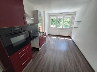  Appartement � louer 1 pi�ce 35 m� Nantes