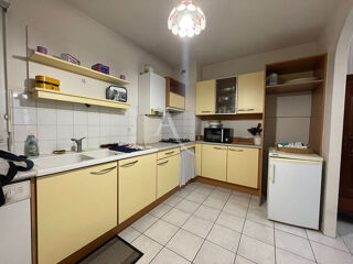 Appartement à louer 3 pièces 72 m²