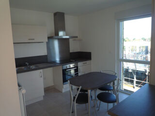  Appartement � louer 4 pi�ces 102 m�