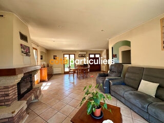  Maison  vendre 6 pices 151 m