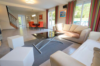  Maison � vendre 8 pi�ces 187 m�