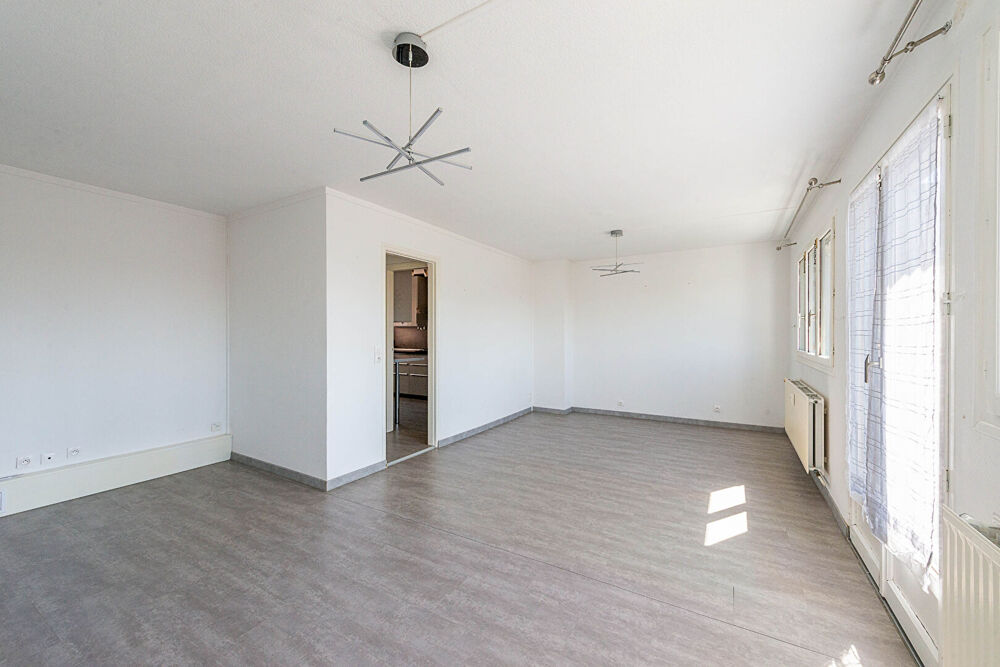 Vente Appartement Appartement Maubeuge 5 pièce(s) 79.55 m2 Maubeuge