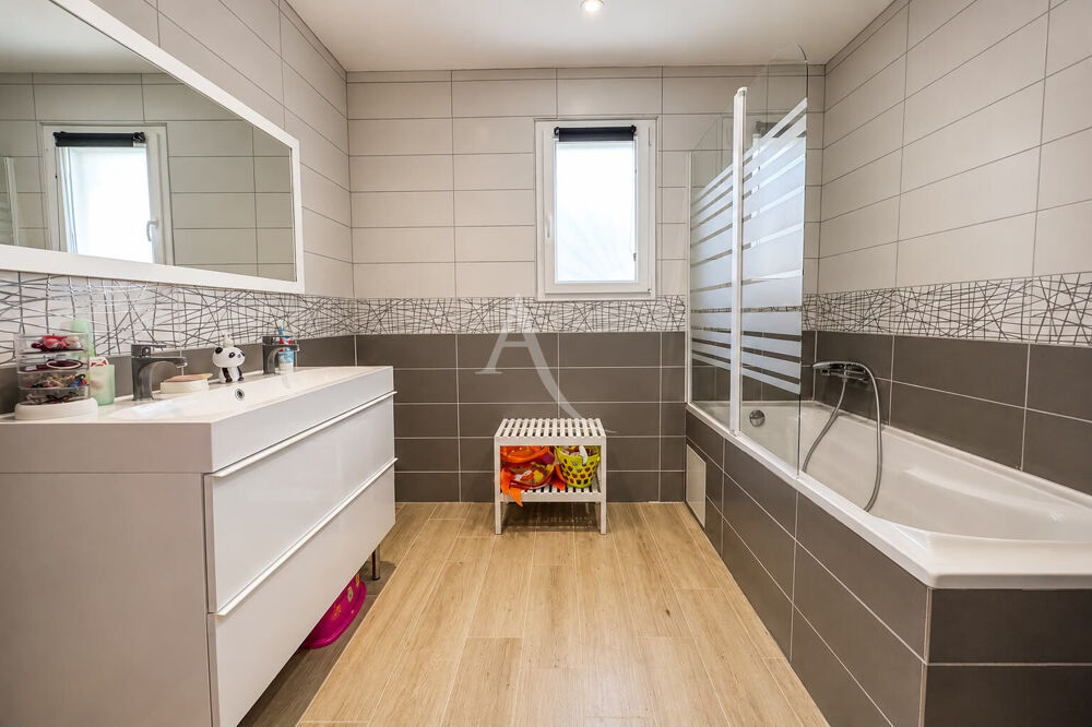 Vente Maison Maison Ornaisons 5 pièce(s) 110 m2 Ornaisons
