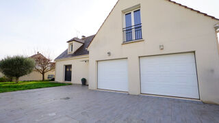  Maison � vendre 8 pi�ces 242 m�