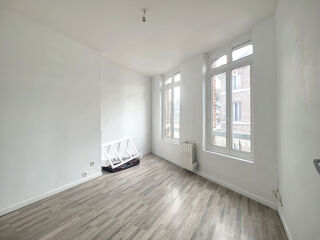  Immeuble � vendre 4 pi�ces 185 m�