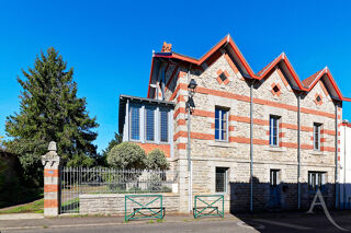 Maison à vendre 6 pièces 210 m²