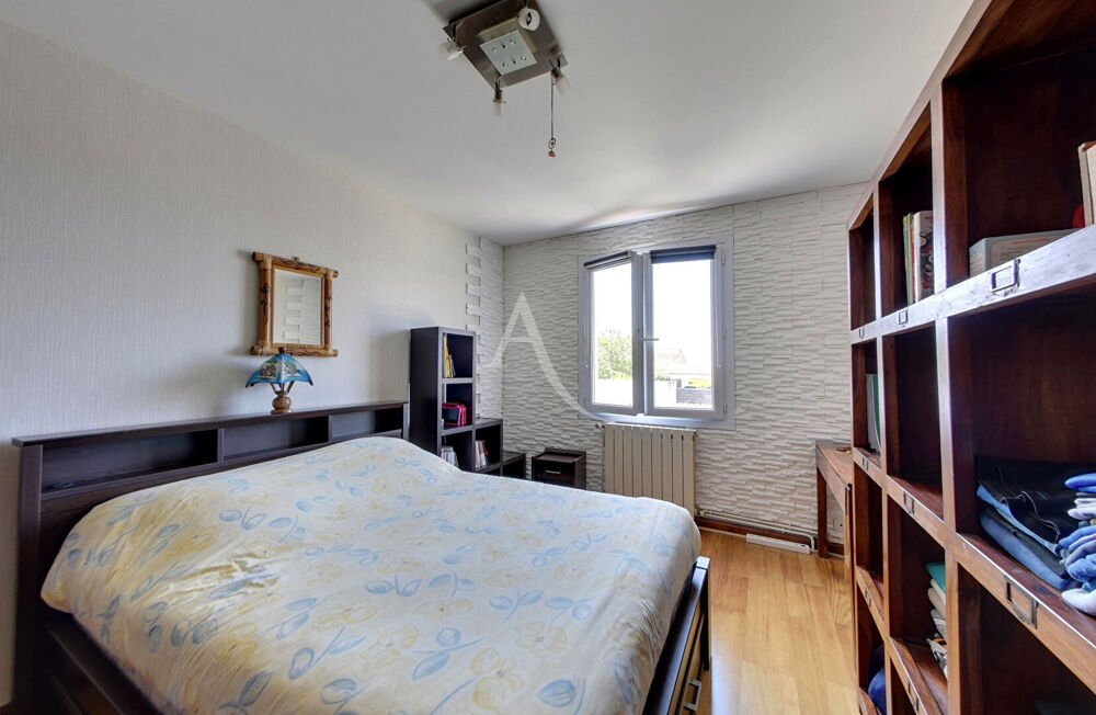 Vente Maison Grande maison Nieul-Sur-Mer avec piscine et grand garage Nieul sur mer